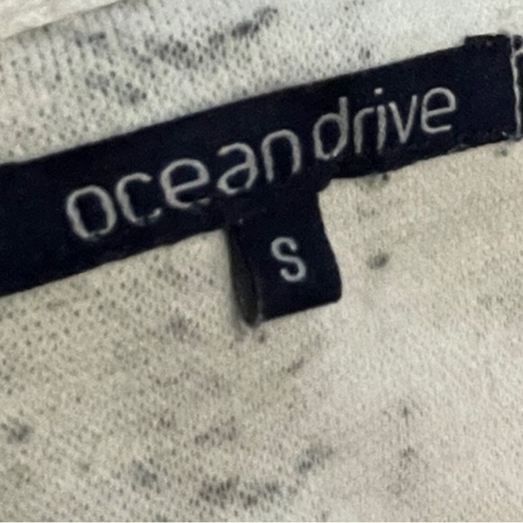 Ocean Drive Women's Baja Hoodie Size Small Stripes Long Sweatshirt - Picture 3 of 4